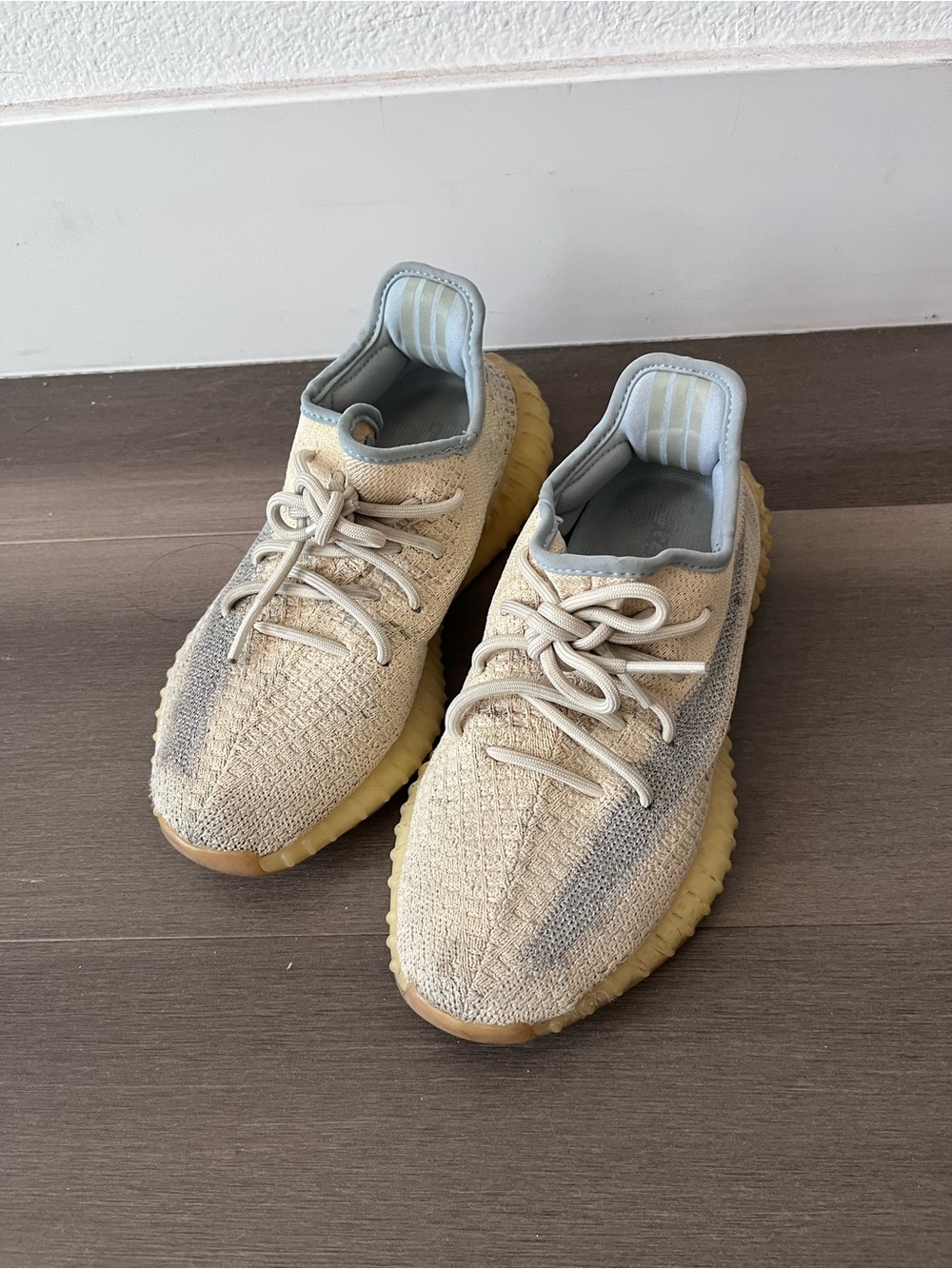 Yeezy Boost 350 V2 Linen (M size US5/W size US6)
